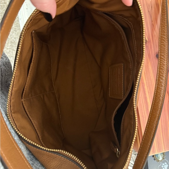 Coach Brown Leather Shoulder Bag - Picture 3 of 12